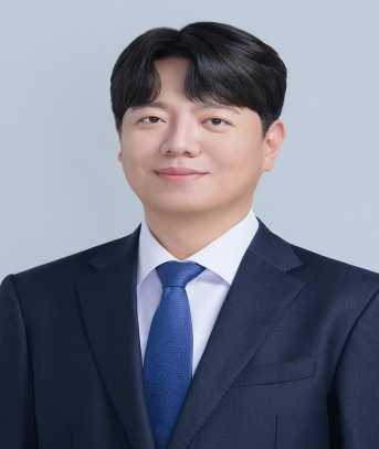 박상근