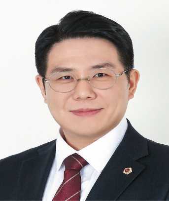 김현석